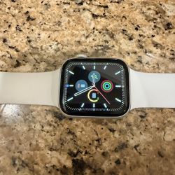 Apple Watch Series 4 