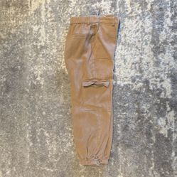 Women’s Cargo Pants Size 8