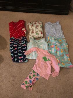 7 Pairs of Girls Pajamas