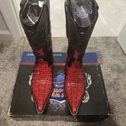 Caiman Tail Red / Black Boots