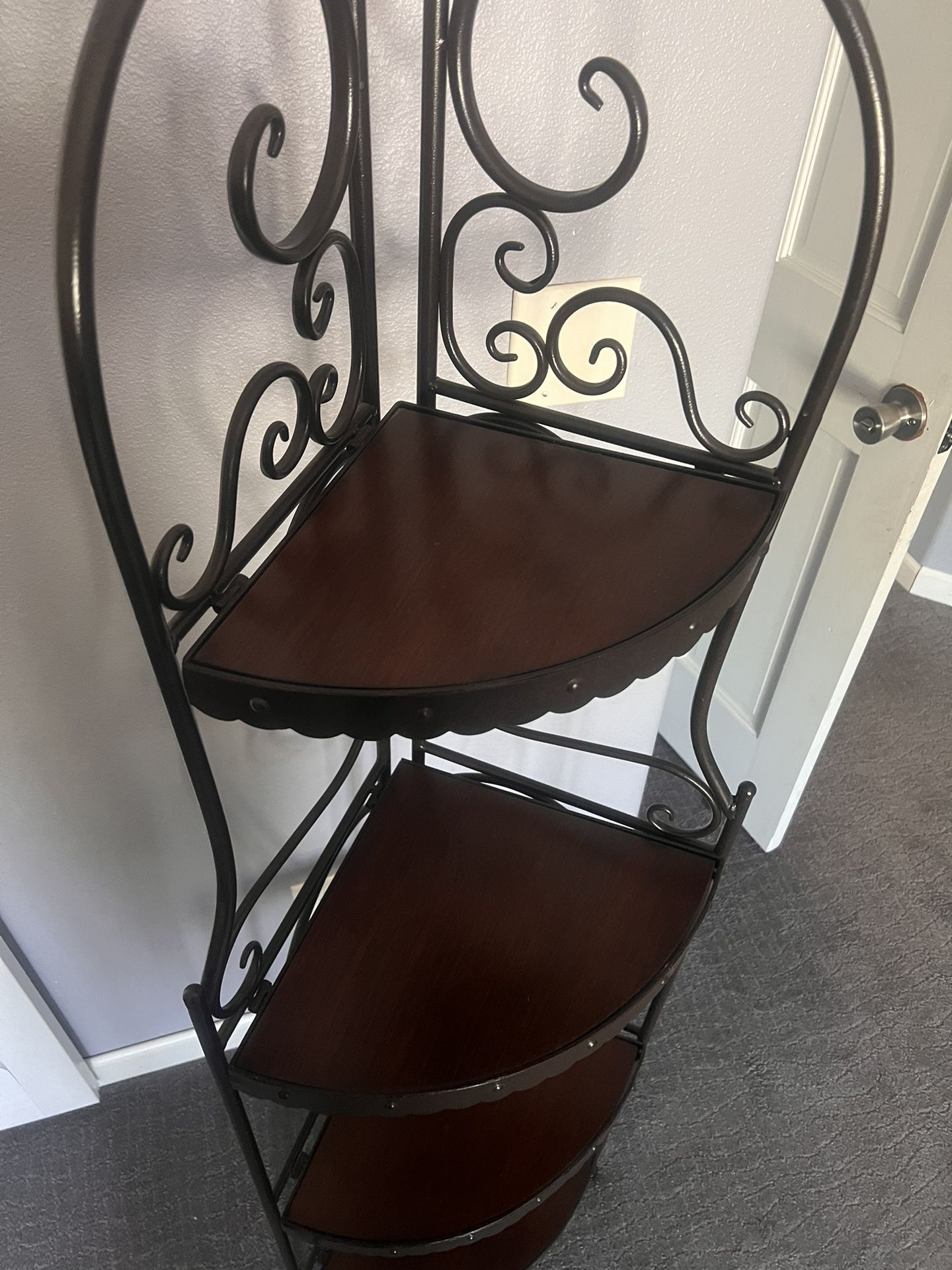4 Tier Real Brown Wood Corner Shelf