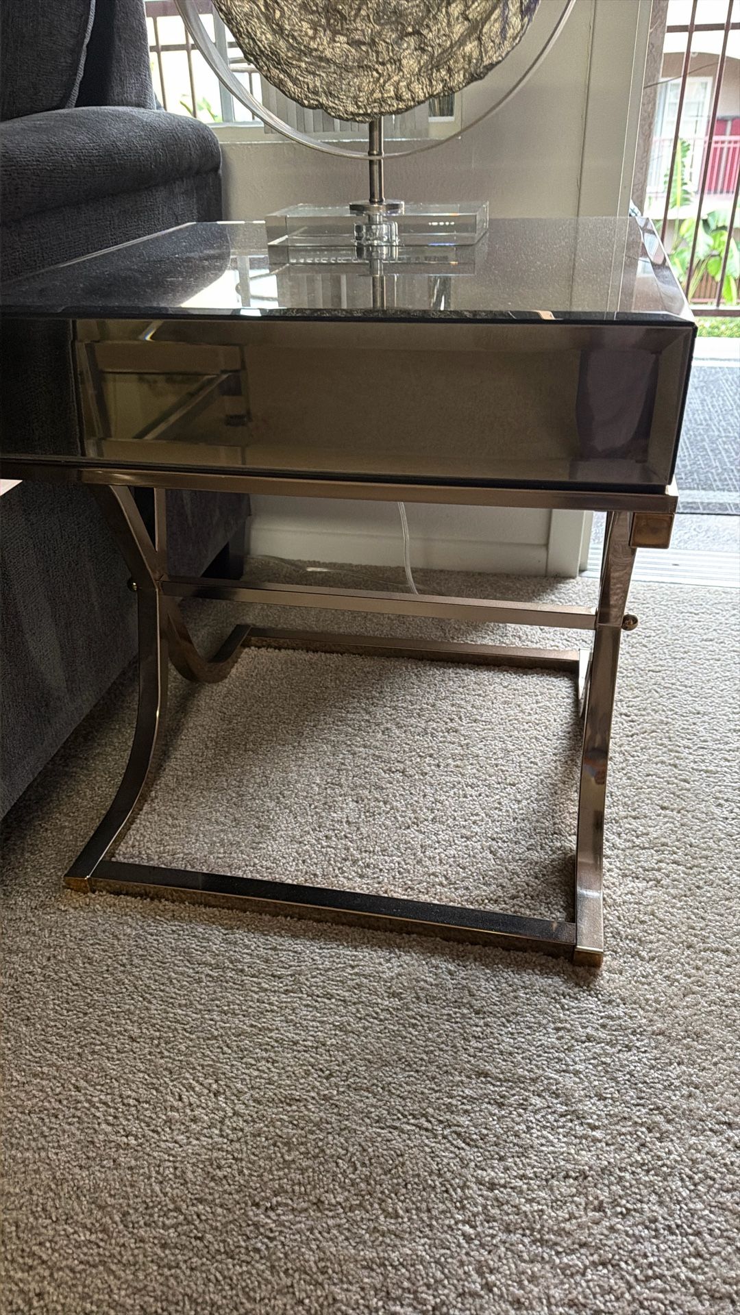 Gold Mirror Table 25$