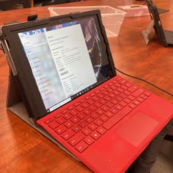 Surface Pro 5; 12.3” Screen; with Cover 