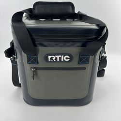 RTIC Soft Pack Insulated Cooler Bag Gray Black Blue Zipper Shoulder Strap