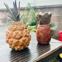 Vintage Wood Pineapples 🍍 Decor 