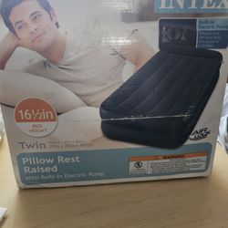 Inflatable Matress Intex