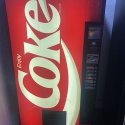 Coke Soda Machine For Sale Works Good