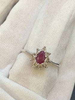 Ladies red stone ring #34097