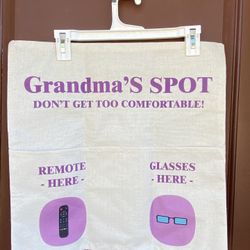 Grandma’s Gift Throw Pillow Cover 18”X18”