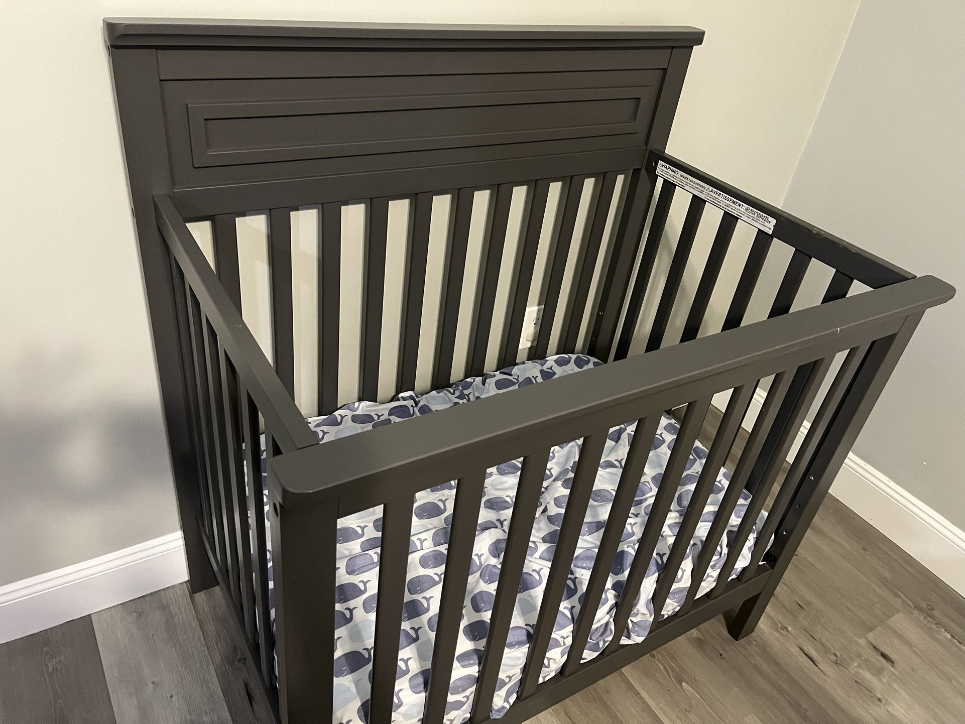 Davinci Autumn 4in1 Mini crib