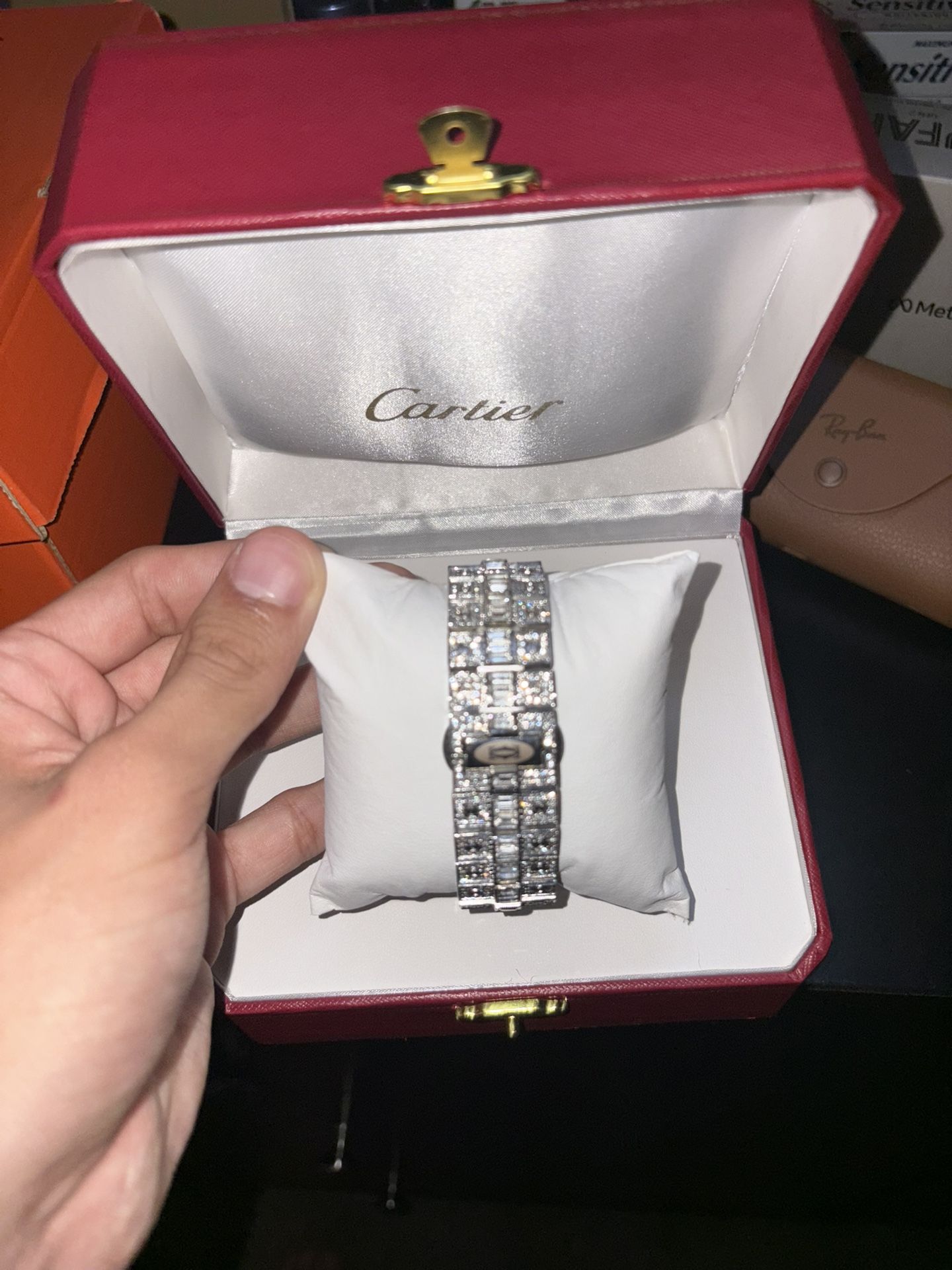 Cartier Men Watch Sliver