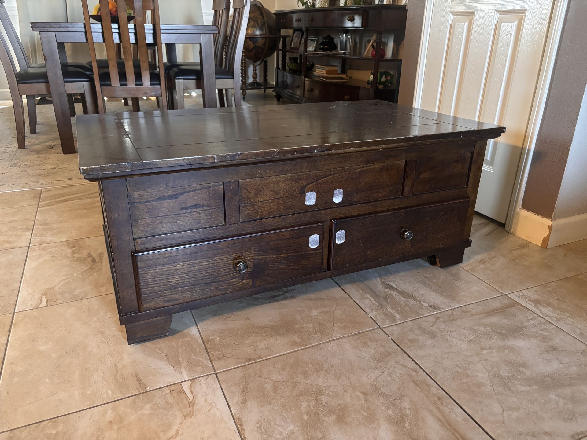 Coffee Table With Storage