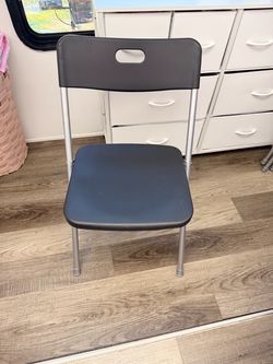 Foldable chair