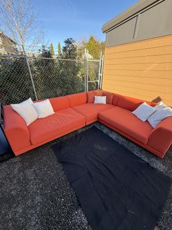 Dania Furniture Tysse 3-Piece Modular Sectional Sofa in Vibrant Orange - Retro Modern