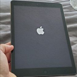 Unlocked Apple Ipad air 16GB Wi-Fi plus cellular