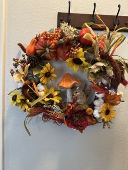 Fall  Squirrel Sunflowers And Dahlias Wreath