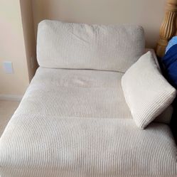 White Soft And Cozy Oversized Sofa Bed