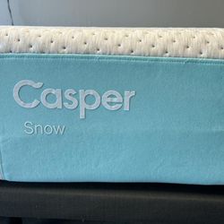 Like New Twin XL Hybrid Mattress