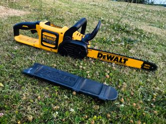 Dewalt 16in brushless like new chainsaw