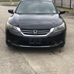 2016 Honda accord only 170,000 