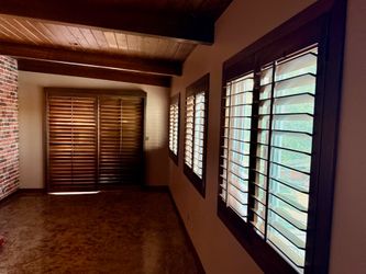 Wood Shutters, Plantation, Shutter Blinds, Window Shutters, Interior Shutters, Custom Made, Shutter Installation, Persianas de Madera