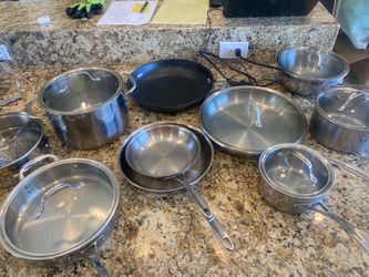 16 Piece Callphalon Pots and Pans Set
