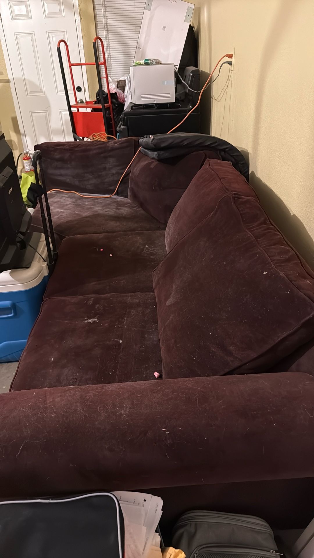 Free Couch 