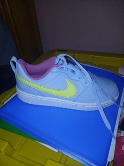 Nike Shoes Size Youth 3.5