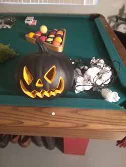 Halloween pumpkin and ghosts lights