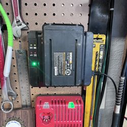 Worx 56 V Battery And Charger