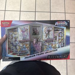 Prismatic Evolutions premium  Figure Collection