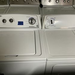 Set lavadora y secadora eléctrica