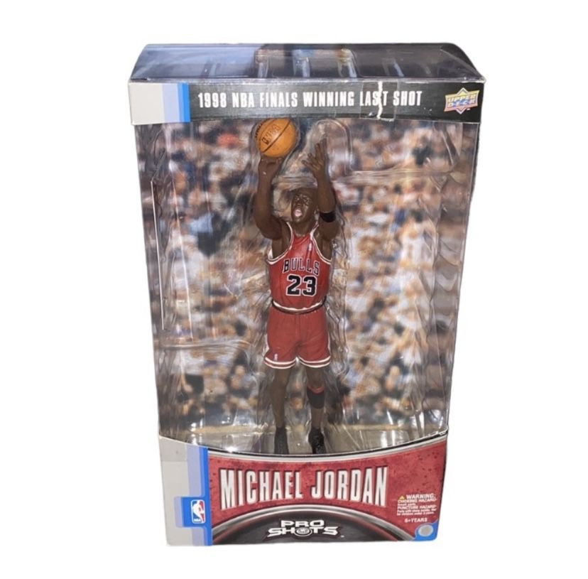 MICHAEL JORDAN BOBBLE/FIGURE. 1998 NBA FINALS GAME WINNING LAST SHOT!!