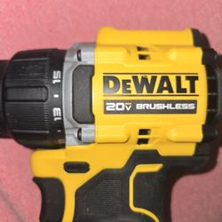Brand New -  Open Box  - ATOMIC 20-Volt MAX Brushless Cordless 1/2 in. Drill Driver - DeWalt DCD794-1