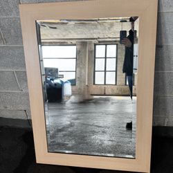Galleries Phoenix Mirrors Beveled Mirror 33.5X45.5. 20$ cash 