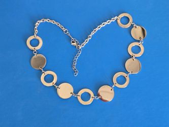Vintage Polished Stainless Steel Circle Design Necklace 