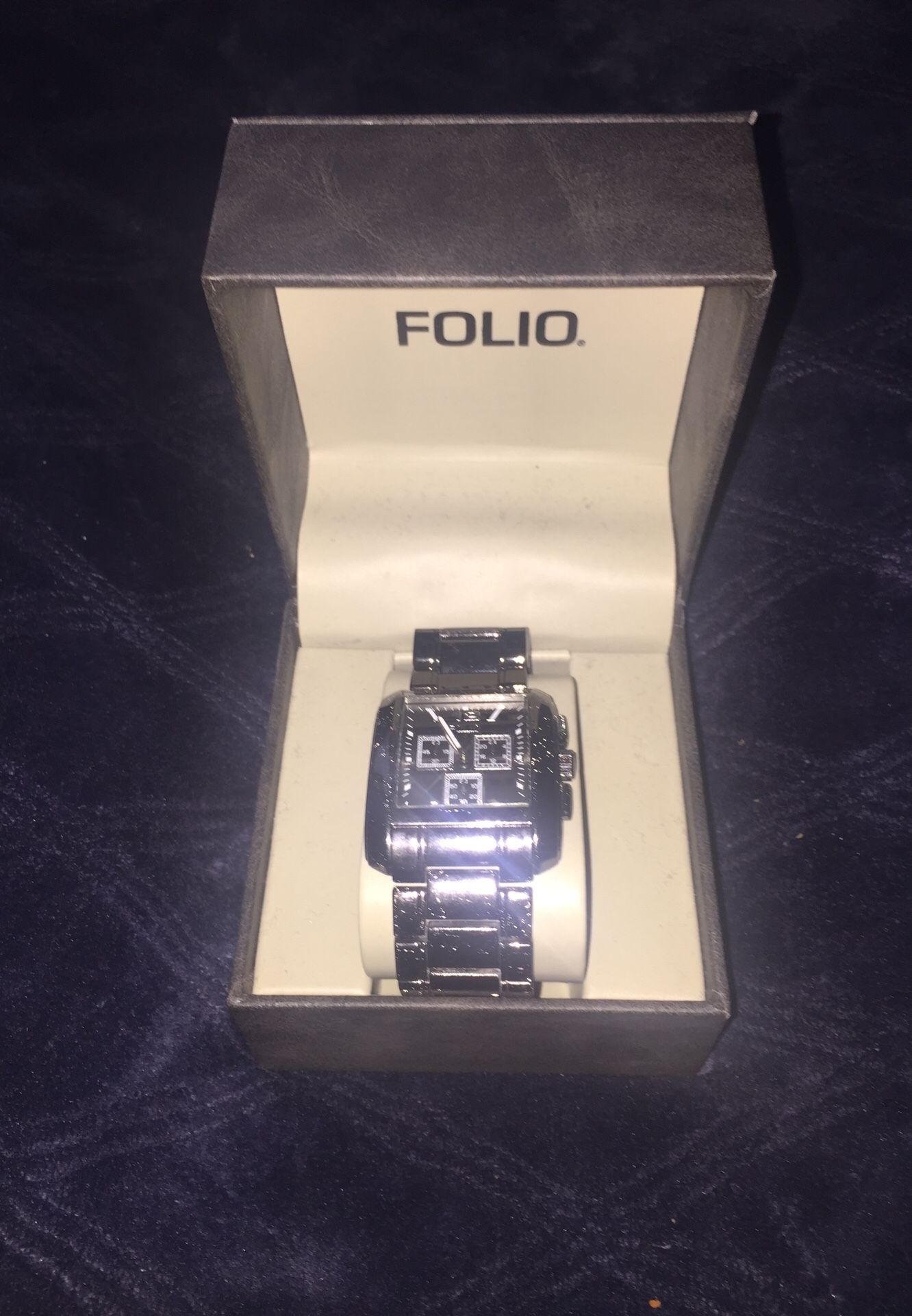 Brand new Folio watch