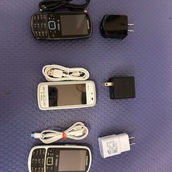 3 Older Phones In Working Conditions With Chargers