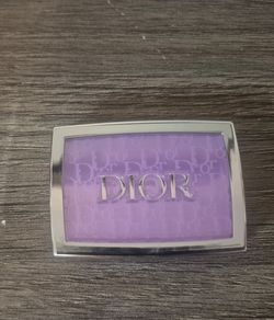 Dior Blush Compact Purple GOES ON PINK