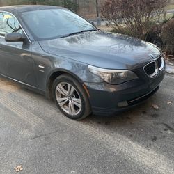 2010 BMW 528I XDRIVE 