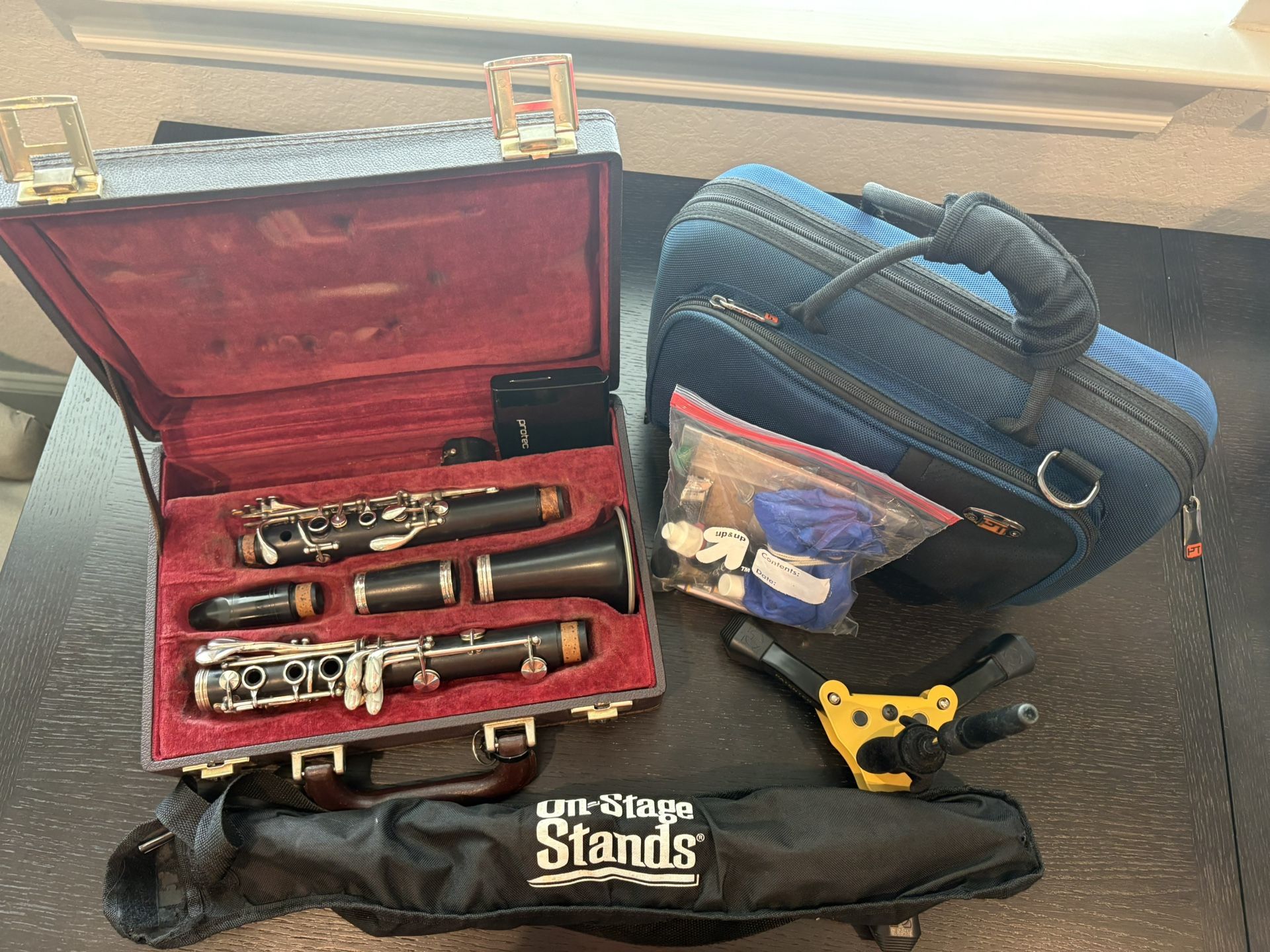 Buffet Crampon e11 Clarinet (Used) 