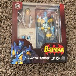 Mafex Knightfall Azrael Batman No.144 Action Figure