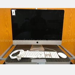 Good Condition iMac 27inch Keyboard & Mouse 