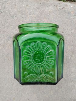 Beautiful Vintage Jar