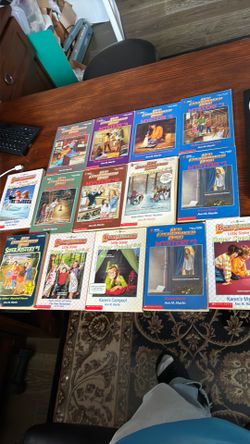 Lot to f 14 vintage babysitter club books