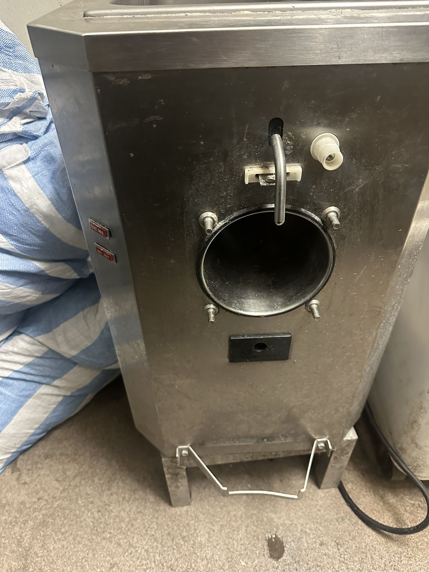 Taylor Margarita Machine for Sale in Aliso Viejo, CA OfferUp