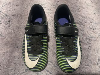 toddler soccer cleats