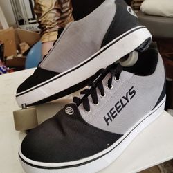 Heely's Skater Shoes