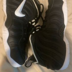 Nike Air Foamposite Pro “ Dr Doom” (2016)