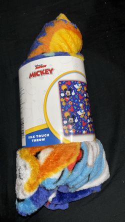 Disney Junior Mickey Mouse Silk Touch Throw